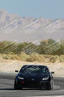 media/Oct-24-2025-Doghouse Garage (Fri) [[783d2ff07a]]/3-Intermediate/Session 2 (Turn 10)/